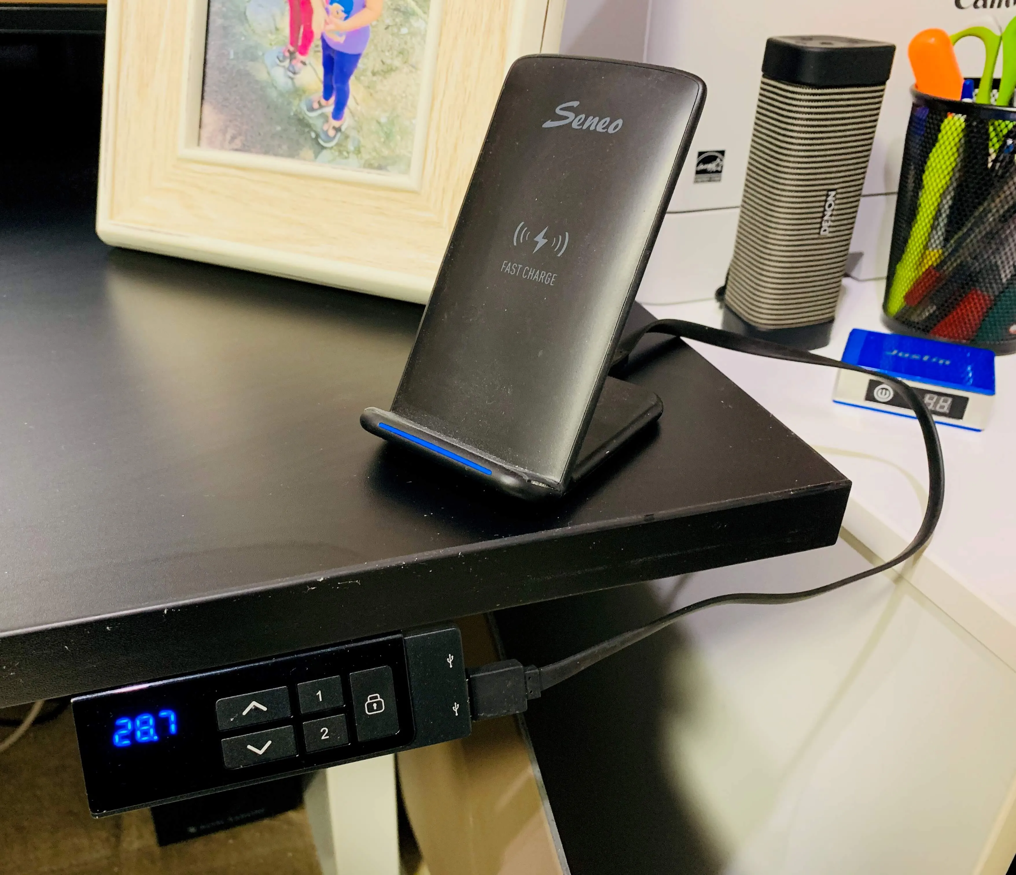 Desk USB port