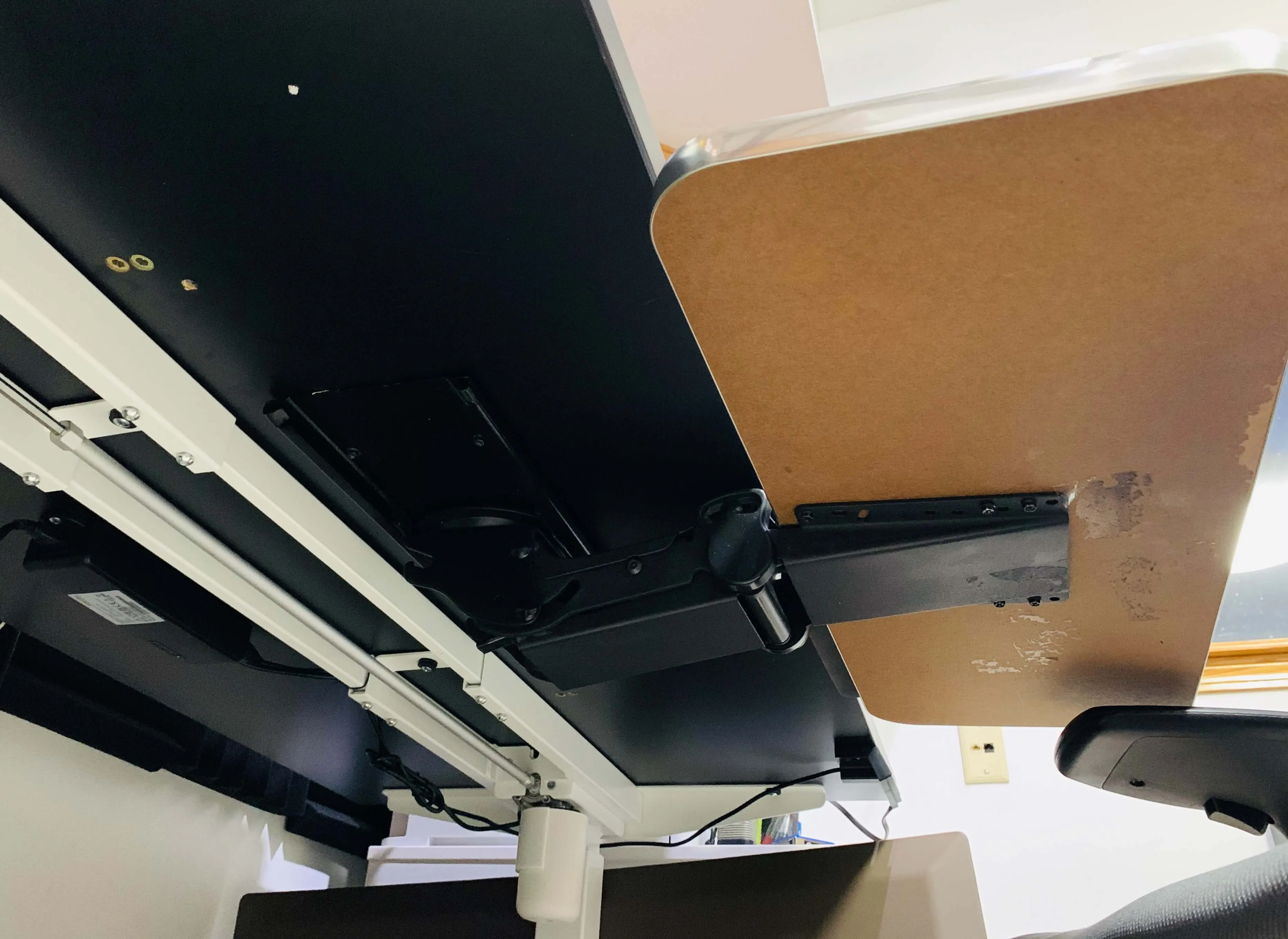 Keyboard Tray mounted sideways