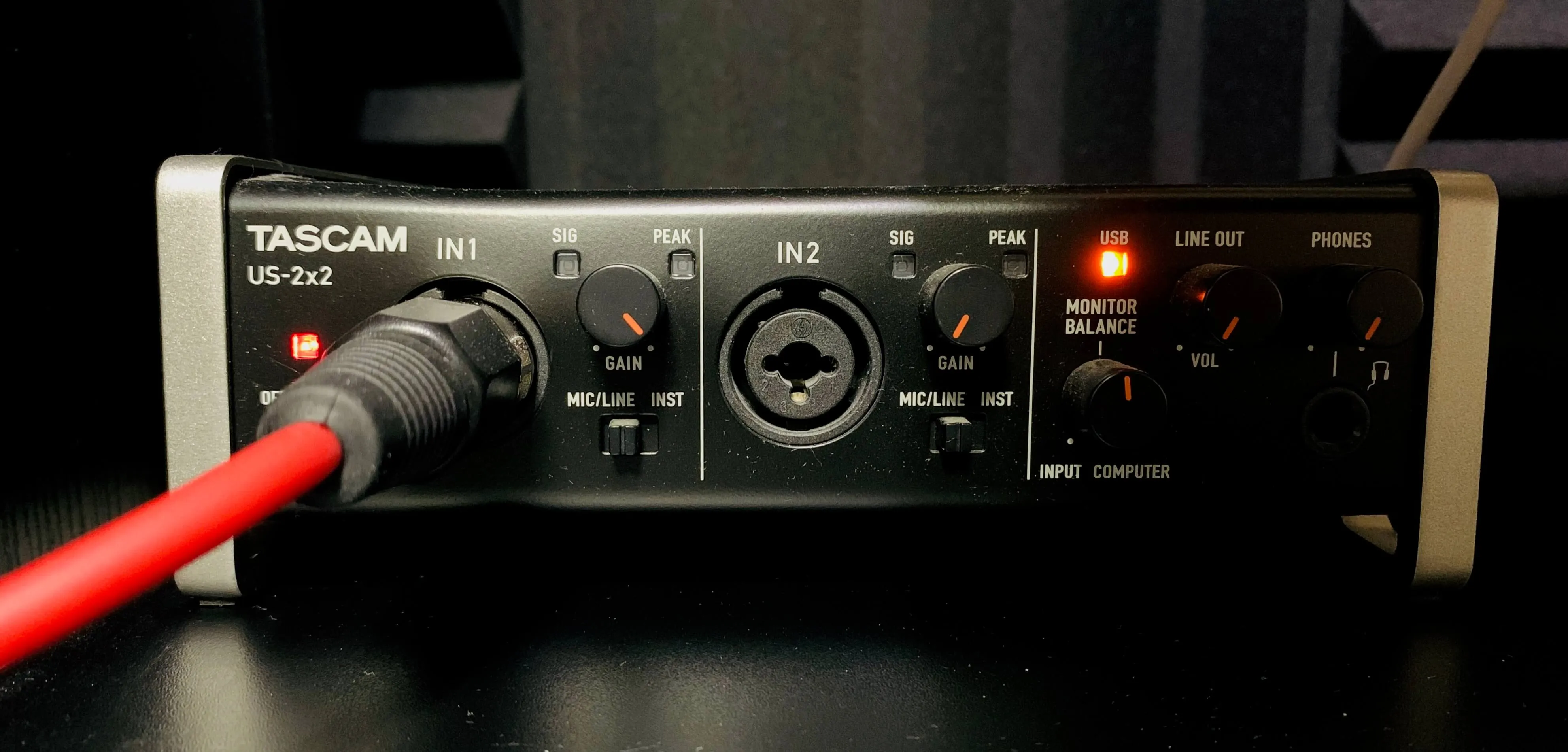 Tascam 2x2